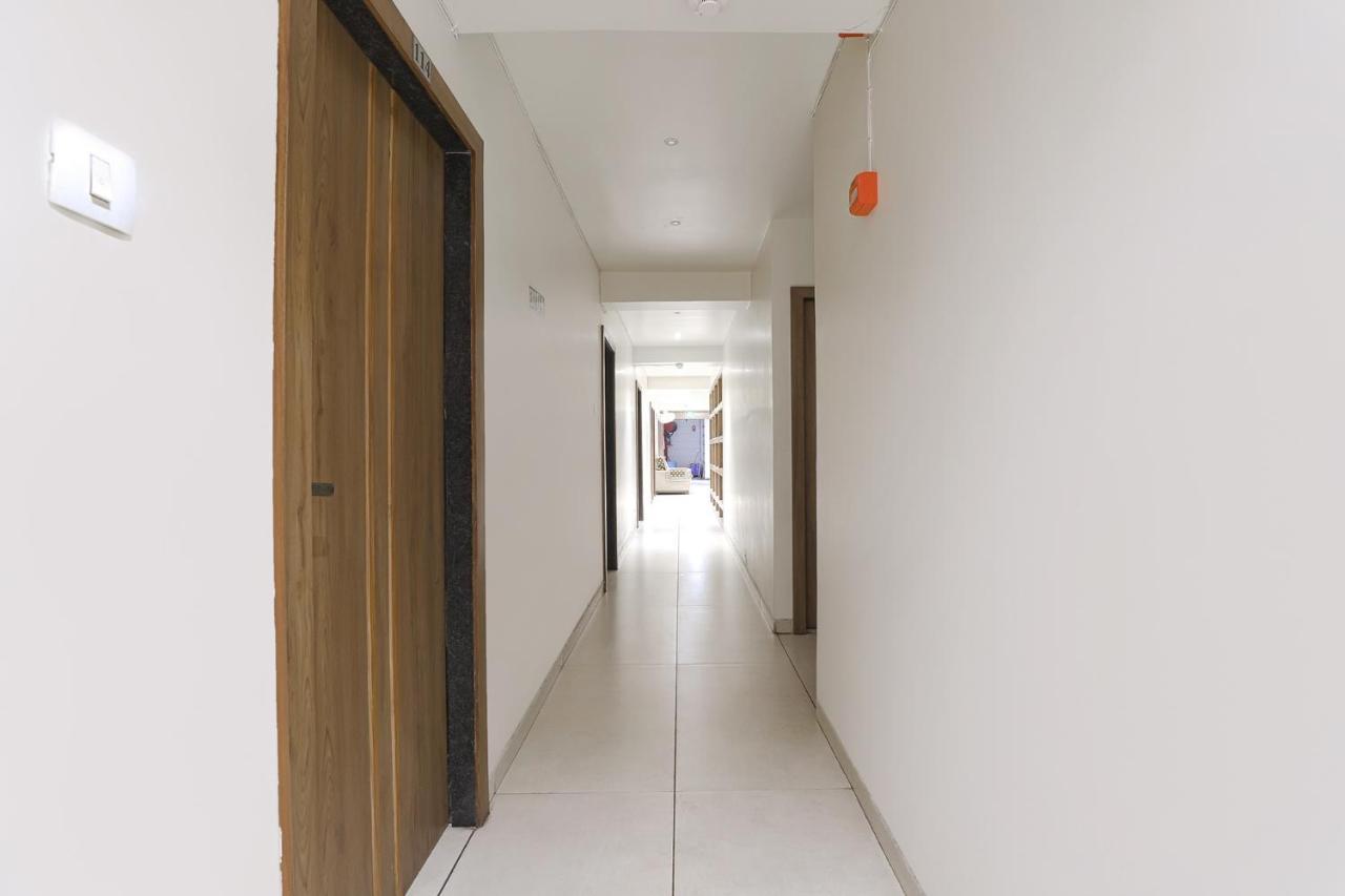 Fabhotel Bharosa Inn Ahmedabad Ngoại thất bức ảnh