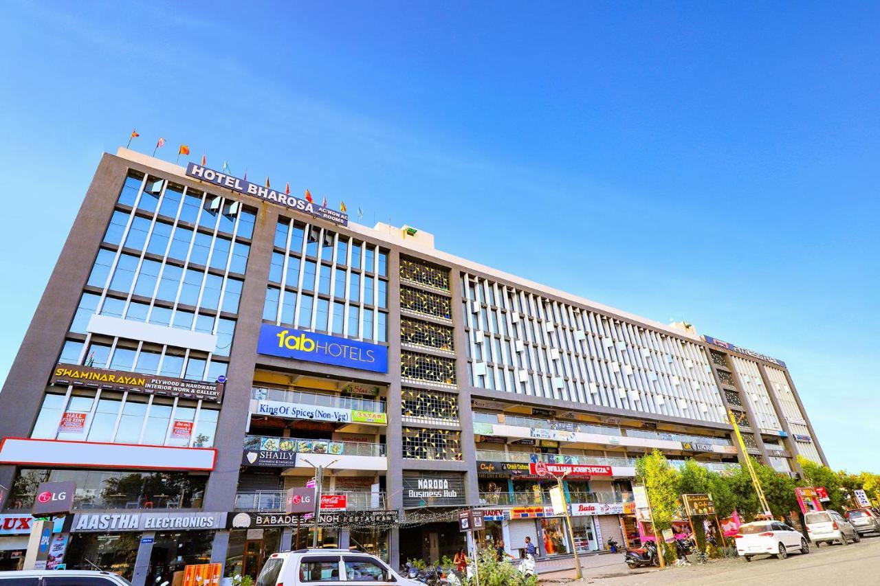 Fabhotel Bharosa Inn Ahmedabad Ngoại thất bức ảnh